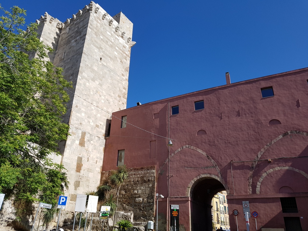 La tour San Pancrazio de Cagliari