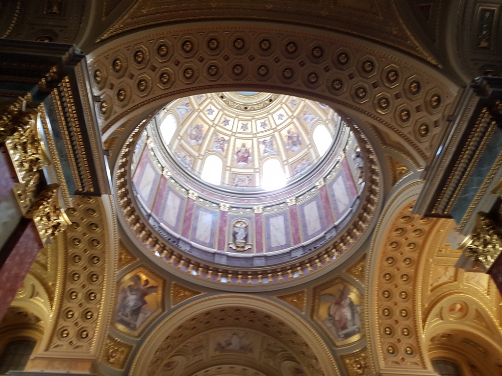 La Basilique Saint-Etienne