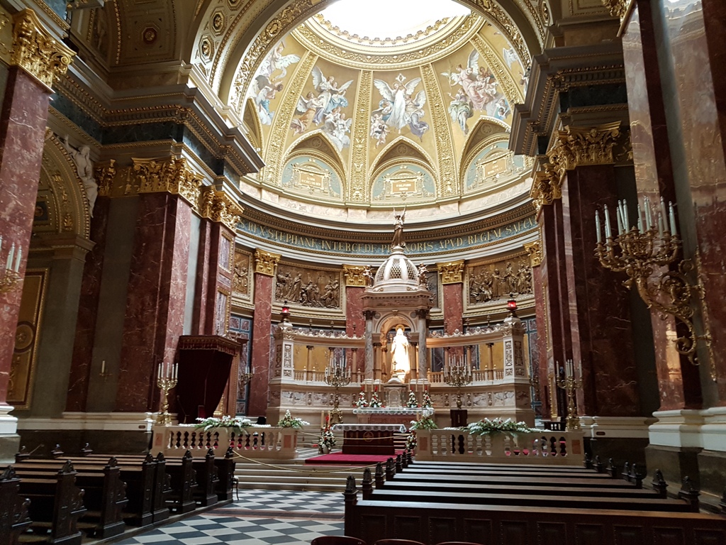 La Basilique Saint-Etienne